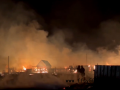 俄罗斯一地民宅起火 过火面积达3000平方米【快讯】