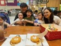 40岁港星转行做搬运工养4个儿子 具体情况是怎么样？