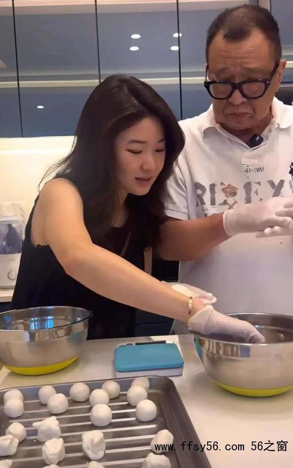 76岁“欢喜哥”许绍雄祖辈是盐商