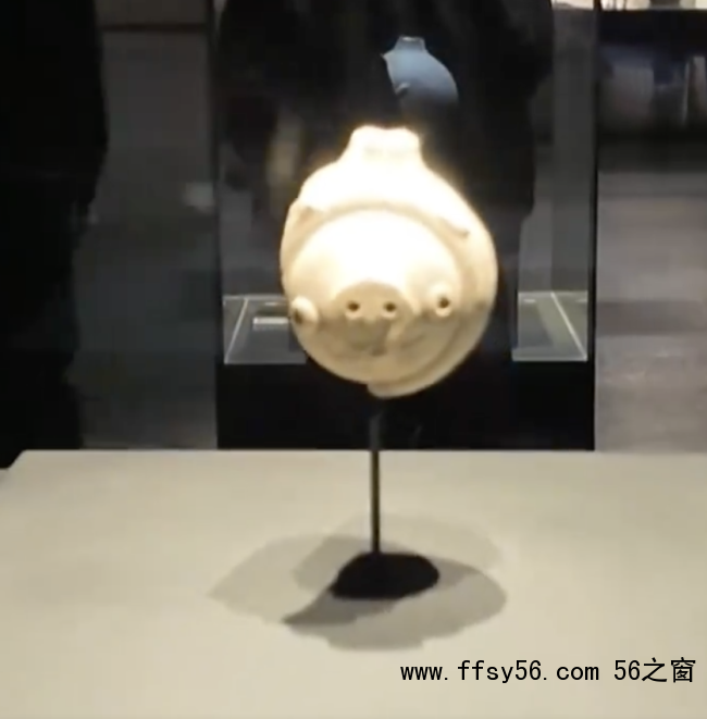 三星堆一天卖出超800只神鸟啾啾