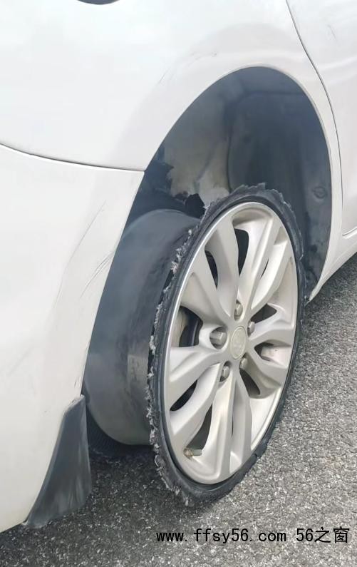 车主回应高速上开车轮胎磨剩轮毂 惊险经历引发热议