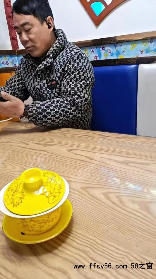 25吨的吊车 拉了30吨的父爱