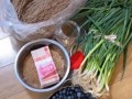 婆婆以为儿媳手机坏了 塞了一万现金 网友：这是上辈子拯救了银河系吧！