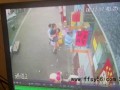 3岁男童被小区大堂大理石桌砸中身亡 安全隐患引发悲剧【今日】