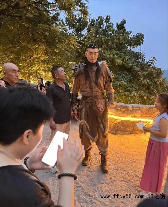 《庆余年》演员入职景区当NPC